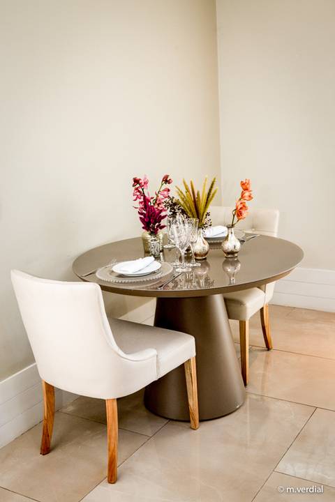 Villa Delikatessen - Decoração Naná Vitachi .'