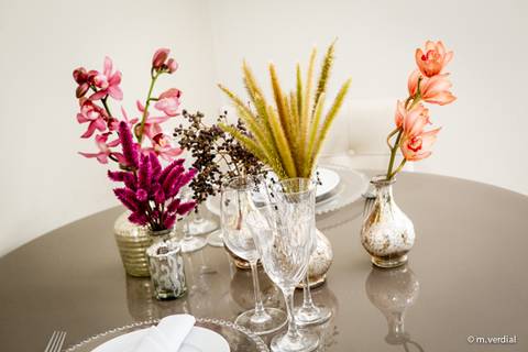 Villa Delikatessen - Decoração Naná Vitachi .'