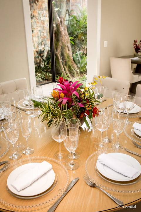 Villa Delikatessen - Decoração Naná Vitachi .'