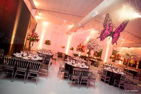 Fotografia de debutante Beto e Joao Decorações Campinas'