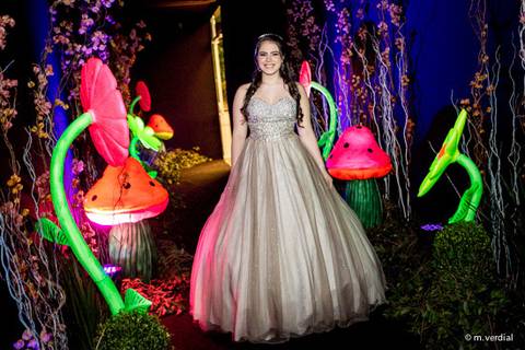 Fotografia de debutante Espaço Guanabara Campinas'