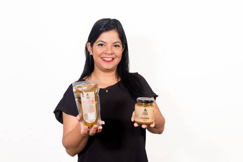 Carla Costa Fotografia- Registro Profissional e Afetivo -  registroamesa - Belo Horizonte  MG'