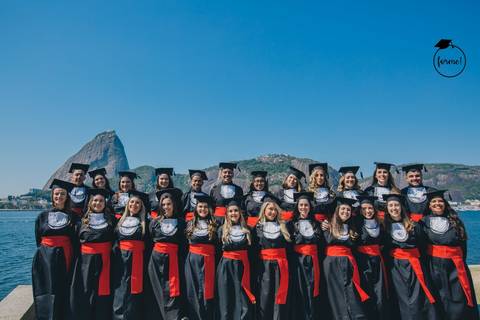 fotos-de-formatura-grupo-rj-ensaio-externo-direito'