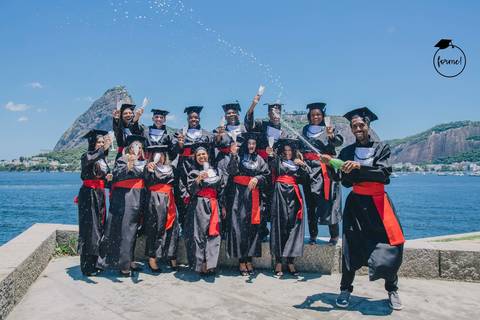 fotos-de-formatura-grupo-rj-ensaio-externo-direito'