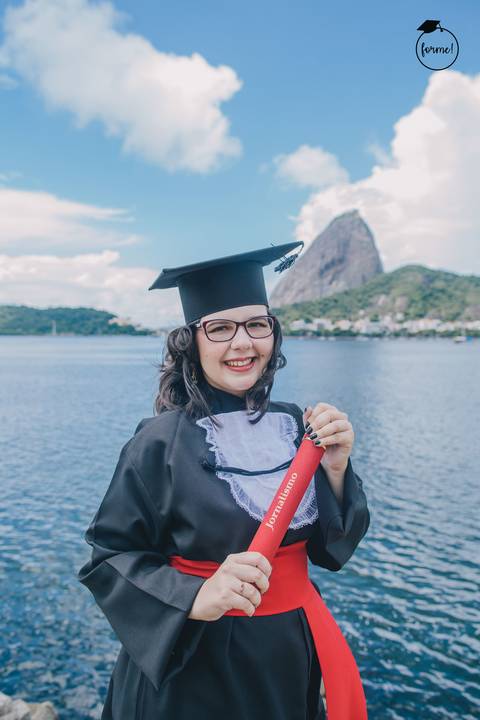 Fotos-de-formatura-rj-criativa-ensaio-externo-rj-aterro-do-flamengo-poses-individual-cadeira-formatura-rj-formandos-administracao-humanos-adm-design-psicologia-nutricao-enfermagem-edfisica-medicina-direito'