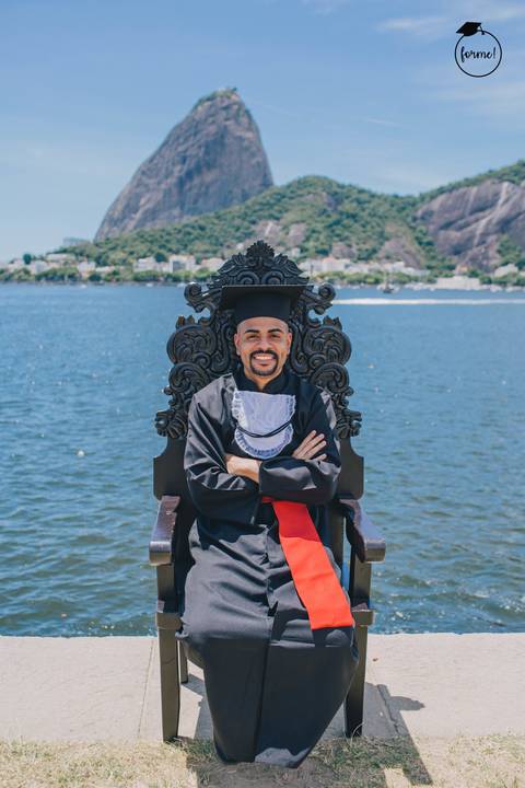 Fotos-de-formatura-rj-criativa-ensaio-externo-rj-aterro-do-flamengo-poses-individual-cadeira-formatura-rj-formandos-administracao-humanos-adm-design-psicologia-nutricao-enfermagem-edfisica-medicina-direito'