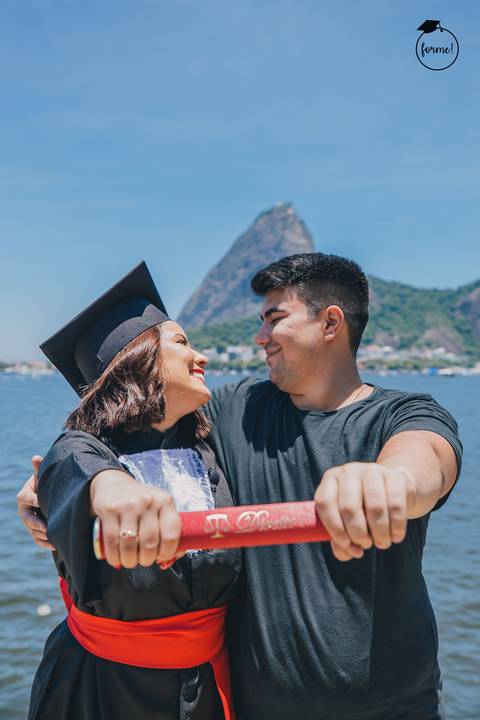 Fotos-de-formatura-criativa-ensaio-externo-rj-aterro-do-flamengo-poses-individual-cadeira-formatura-rj-formandos-administracao-humanos-adm-design-psicologia-nutricao-enfermagem-edfisica-medicina-direito'