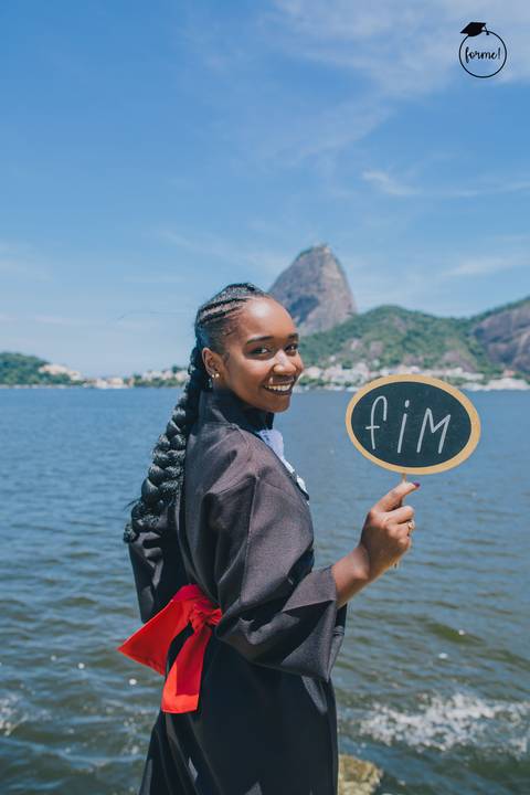 Fotos-de-formatura-criativa-ensaio-externo-rj-aterro-do-flamengo-poses-individual-cadeira-formatura-rj-formandos-administracao-humanos-adm-design-psicologia-nutricao-enfermagem-edfisica-medicina-direito'