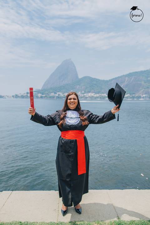 Fotos-de-formatura-rj-criativa-ensaio-externo-rj-aterro-do-flamengo-poses-individual-cadeira-formatura-rj-formandos-administracao-humanos-adm-design-psicologia-nutricao-enfermagem-edfisica-medicina-direito'