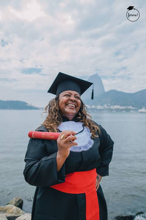 Fotos-de-formatura-rj-criativa-ensaio-externo-rj-aterro-do-flamengo-poses-individual-cadeira-formatura-rj-formandos-administracao-humanos-adm-design-psicologia-nutricao-enfermagem-edfisica-medicina-direito'