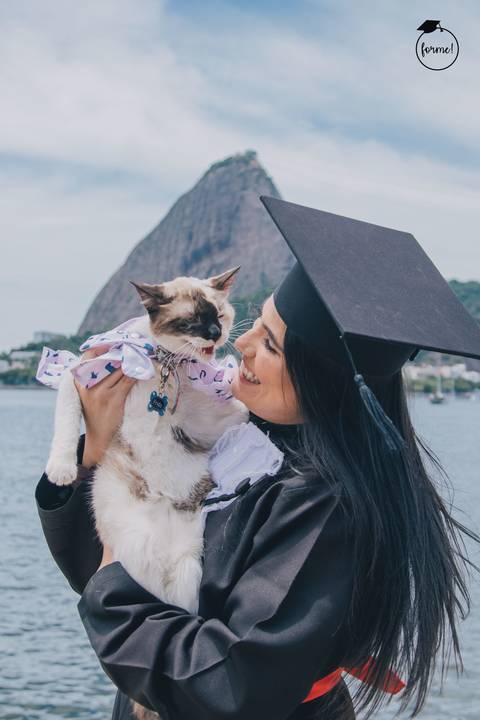 Fotos-de-formatura-rj-criativa-ensaio-externo-rj-aterro-do-flamengo-poses-individual-cadeira-formatura-rj-formandos-administracao-humanos-adm-design-psicologia-nutricao-enfermagem-edfisica-medicina-direito'