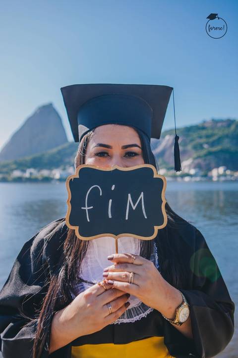 fotos-de-formatura-criativa-ensaio-externo-album-de-formatura-rj-aterro-do-flamengo-farmacia'
