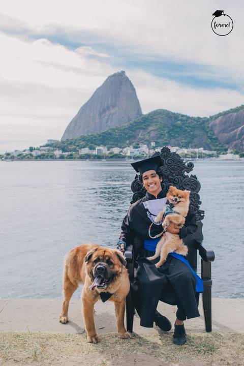 Fotos-de-formatura-criativa-ensaio-externo-aterro-do-flamengo-poses-individual-cadeira-formatura-rj-formandos-administracao-humanos-adm-design-psicologia-turismo-adm'