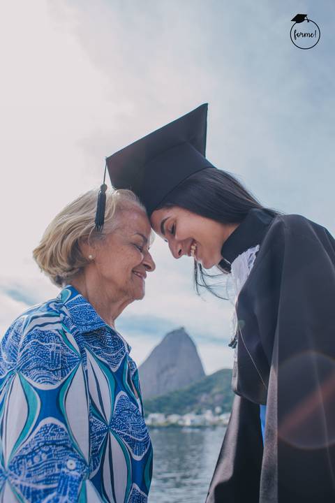 Fotos-de-formatura-criativa-ensaio-externo-aterro-do-flamengo-fotos-familia-formatura-rj-formandos-administracao-recursoshumanos-adm-design-psicologia-turismo-adm-rh'