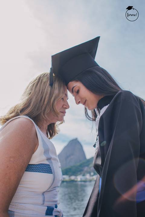Fotos-de-formatura-criativa-ensaio-externo-aterro-do-flamengo-fotos-familia-formatura-rj-formandos-administracao-recursoshumanos-adm-design-psicologia-turismo-adm-rh'