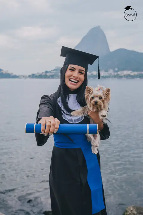 Fotos-de-formatura-criativa-ensaio-externo-aterro-do-flamengo-poses-individual-cadeira-formatura-rj-formandos-administracao-humanos-adm-design'