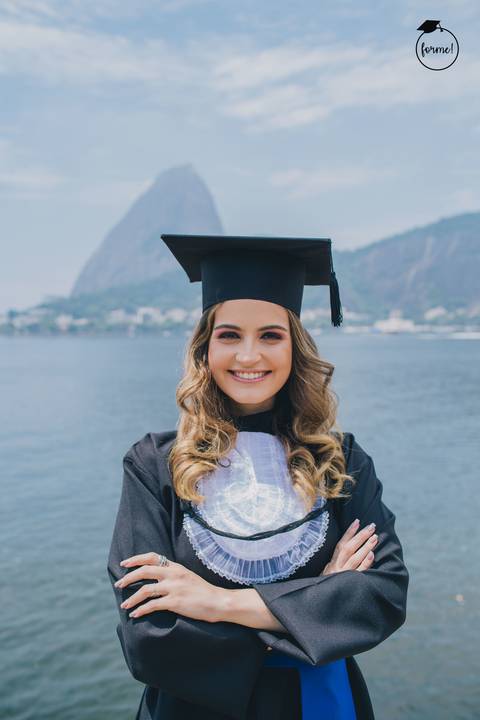 Fotos-de-formatura-criativa-ensaio-externo-aterro-do-flamengo-poses-individual-cadeira-formatura-rj-formandos-administracao-humanos-adm-design'