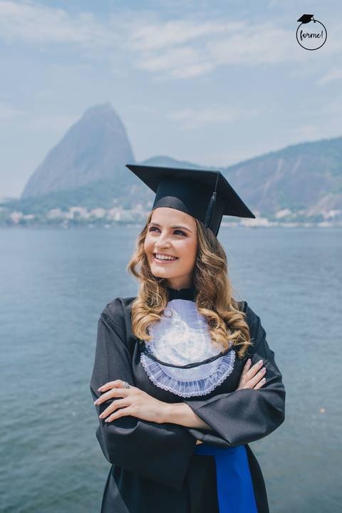Fotos-de-formatura-criativa-ensaio-externo-aterro-do-flamengo-poses-individual-cadeira-formatura-rj-formandos-administracao-humanos-adm-design'