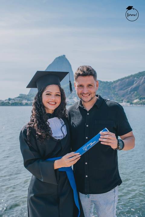 Fotos-de-formatura-criativa-ensaio-externo-aterro-do-flamengo-fotos-familia-formatura-rj-formandos-administracao-recursoshumanos-adm-design-psicologia-turismo-adm-rh'