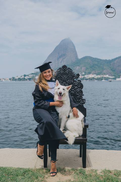 Fotos-de-formatura-criativa-ensaio-externo-aterro-do-flamengo-poses-individual-cadeira-formatura-rj-formandos-administracao-humanos-adm-design'