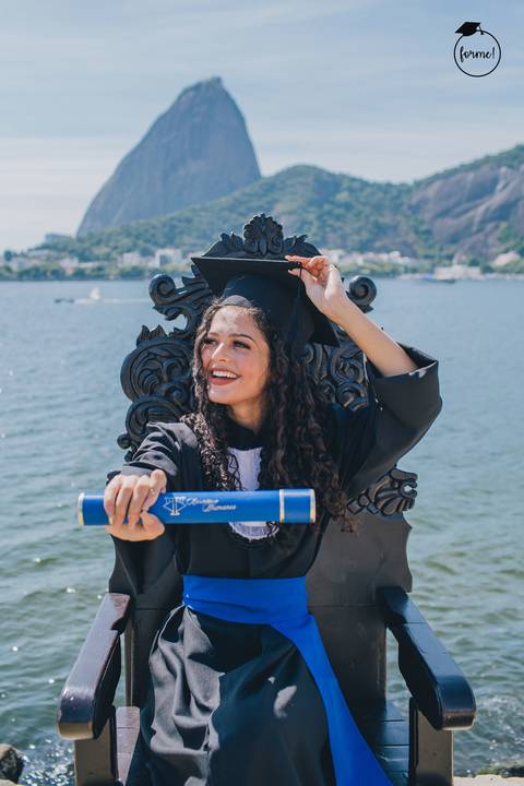 Fotos-de-formatura-criativa-ensaio-externo-aterro-do-flamengo-poses-individual-cadeira-formatura-rj-formandos-administracao-humanos-adm-design-psicologia-turismo-adm'