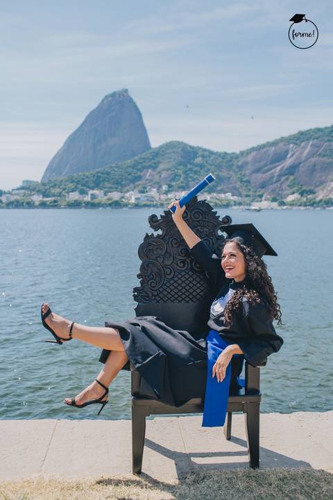 Fotos-de-formatura-criativa-ensaio-externo-aterro-do-flamengo-poses-individual-cadeira-formatura-rj-formandos-administracao-humanos-adm-design-psicologia-turismo-adm'