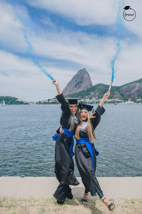 Fotos-de-formatura-criativa-ensaio-externo-aterro-do-flamengo-fotos-familia-formatura-rj-formandos-administracao-recursoshumanos-adm-design-psicologia-turismo-adm-rh'