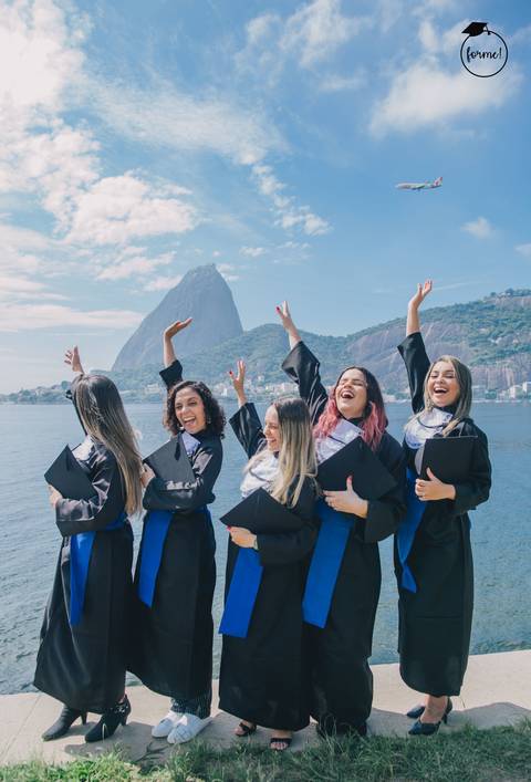 Fotos-de-formatura-criativa-ensaio-externo-aterro-do-flamengo-fotos-grupo-formatura-rj-formandos-administracao-recursoshumanos-adm-design-psicologia-turismo-adm-rh'