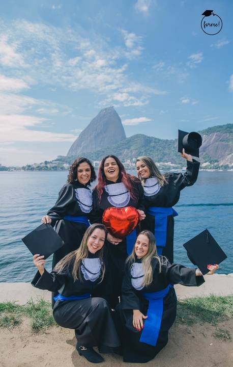 Fotos-de-formatura-criativa-ensaio-externo-aterro-do-flamengo-fotos-grupo-formatura-rj-formandos-administracao-recursoshumanos-adm-design-psicologia-turismo-adm-rh'