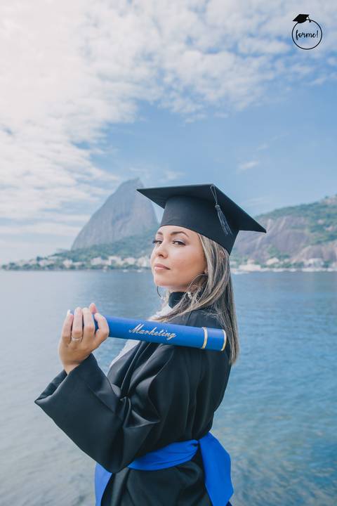 Fotos-de-formatura-criativa-ensaio-externo-aterro-do-flamengo-poses-individual-cadeira-formatura-rj-formandos-administracao-humanos-adm-design-psicologia-turismo-adm'