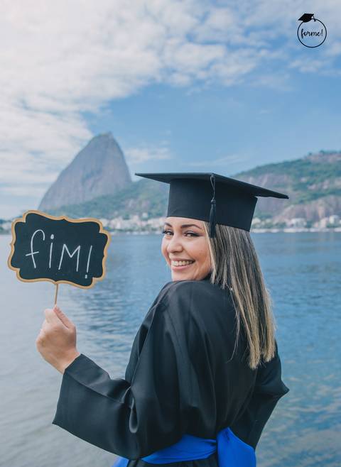 Fotos-de-formatura-criativa-ensaio-externo-aterro-do-flamengo-poses-individual-cadeira-formatura-rj-formandos-administracao-humanos-adm-design-psicologia-turismo-adm'