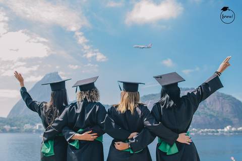 Fotos-de-formatura-criativa-ensaio-externo-aterro-do-flamengo-fotos-grupo-formatura-rj-formandos-administracao-recursoshumanos-adm-design-psicologia-turismo-adm-rh'