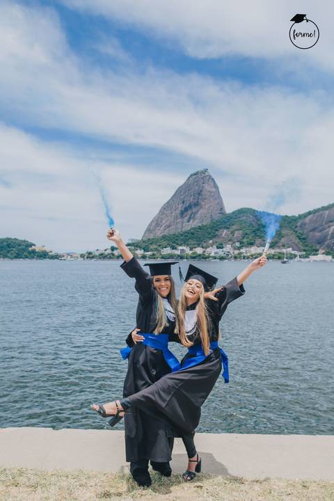 Fotos-de-formatura-criativa-ensaio-externo-aterro-do-flamengo-fotos-familia-formatura-rj-formandos-administracao-recursoshumanos-adm-design-psicologia-turismo-adm-rh'