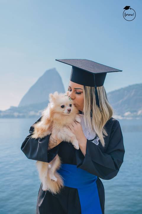 Fotos-de-formatura-criativa-ensaio-externo-aterro-do-flamengo-poses-individual-cadeira-formatura-rj-formandos-administracao-humanos-adm-design'