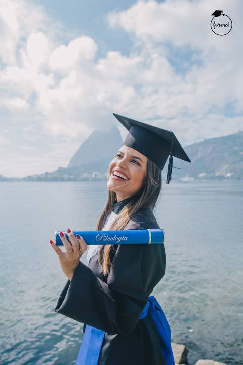 Fotos-de-formatura-criativa-ensaio-externo-aterro-do-flamengo-poses-individual-cadeira-formatura-rj-formandos-administracao-humanos-adm-design-psicologia-turismo-adm'