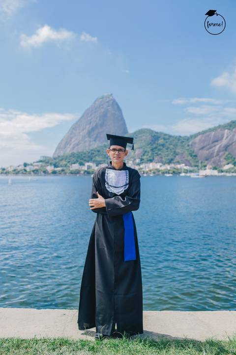 Fotos-de-formatura-criativa-ensaio-externo-aterro-do-flamengo-poses-individual-cadeira-formatura-rj-formandos-administracao-humanos-adm-design-psicologia-turismo-adm'