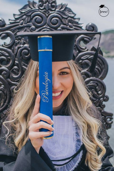 Fotos-de-formatura-criativa-ensaio-externo-aterro-do-flamengo-poses-individual-cadeira-formatura-rj-formandos-administracao-humanos-adm-design-psicologia-turismo-adm'