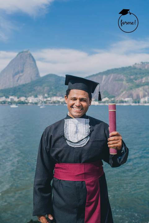 fotografia-de-formatura-criativa-odontologia-rj-monumento-estacio-de-sa-graduacao-ensaio-externo'