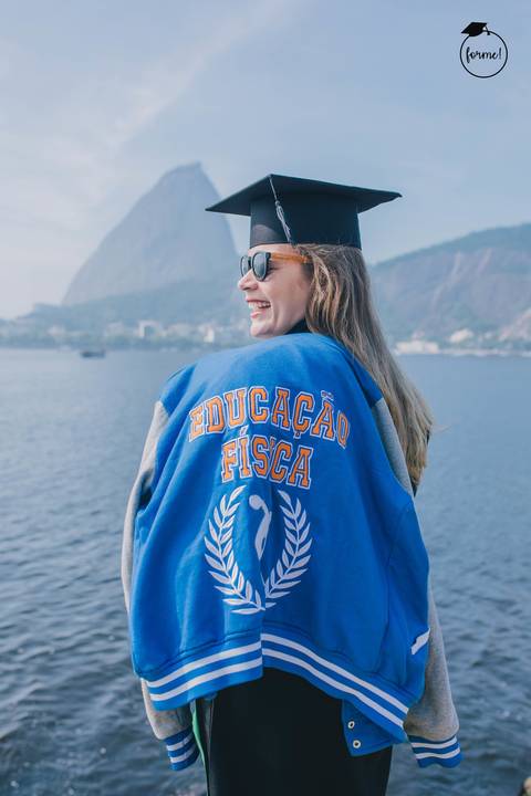 Fotos-de-formatura-criativa-ensaio-externo-rj-aterro-do-flamengo-poses-individual-cadeira-formatura-rj-formandos-administracao-humanos-adm-design-psicologia-nutricao-enfermagem-edfisica-medicina'