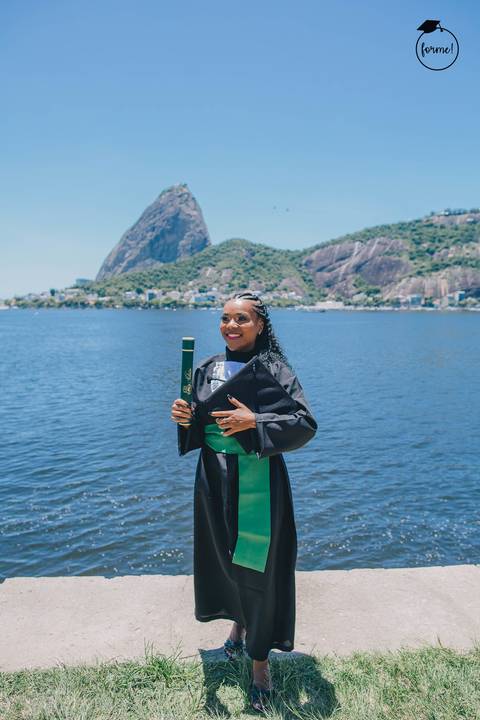 Fotos-de-formatura-criativa-ensaio-externo-rj-aterro-do-flamengo-poses-individual-cadeira-formatura-rj-formandos-administracao-humanos-adm-design-psicologia-nutricao-enfermagem-edfisica-medicina'