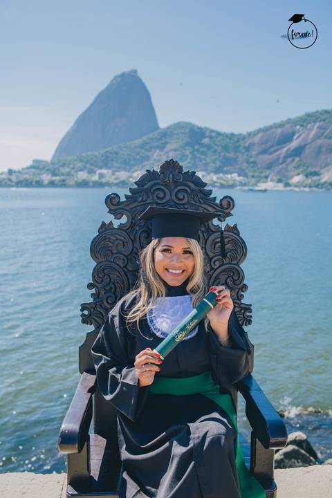 Fotos-de-formatura-criativa-ensaio-externo-rj-aterro-do-flamengo-poses-individual-cadeira-formatura-rj-formandos-administracao-humanos-adm-design-psicologia-nutricao-enfermagem-edfisica-medicina'