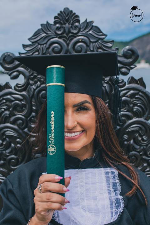 Fotos-de-formatura-criativa-ensaio-externo-rj-aterro-do-flamengo-poses-individual-cadeira-formatura-rj-formandos-administracao-humanos-adm-design-psicologia-nutricao-enfermagem-edfisica-medicina'