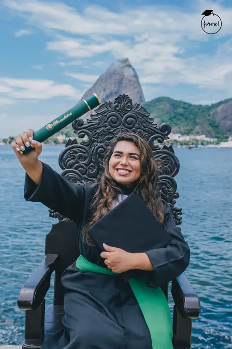 Fotos-de-formatura-criativa-ensaio-externo-rj-aterro-do-flamengo-poses-individual-cadeira-formatura-rj-formandos-administracao-humanos-adm-design-psicologia-nutricao-enfermagem-edfisica-medicina'