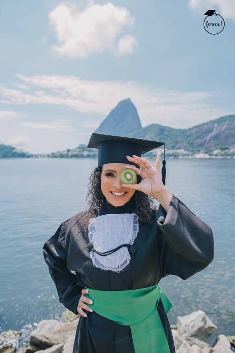 Fotos-de-formatura-criativa-ensaio-externo-rj-aterro-do-flamengo-poses-individual-cadeira-formatura-rj-formandos-administracao-humanos-adm-design-psicologia-nutricao-enfermagem-edfisica-medicina'