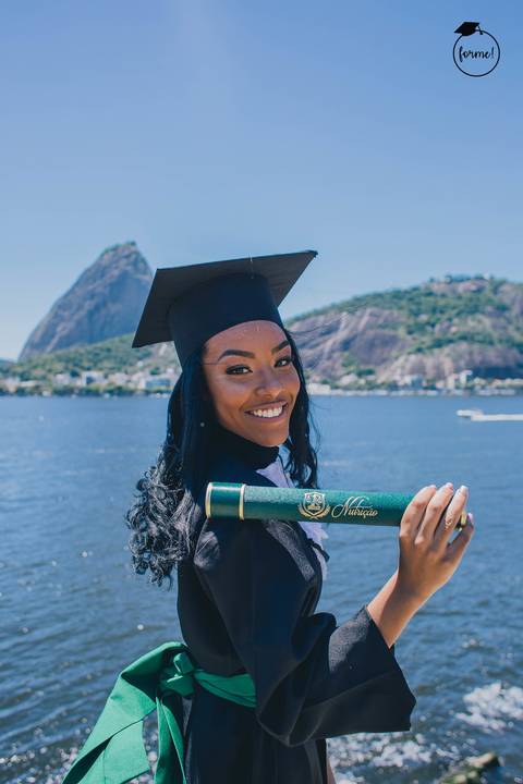 Fotos-de-formatura-criativa-ensaio-externo-rj-aterro-do-flamengo-poses-individual-cadeira-formatura-rj-formandos-administracao-humanos-adm-design-psicologia-nutricao-enfermagem-edfisica-medicina'