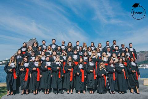 fotos-formatura-admistracao-fotos-criativas-adm-rj-monumento-estacio-de-sa'