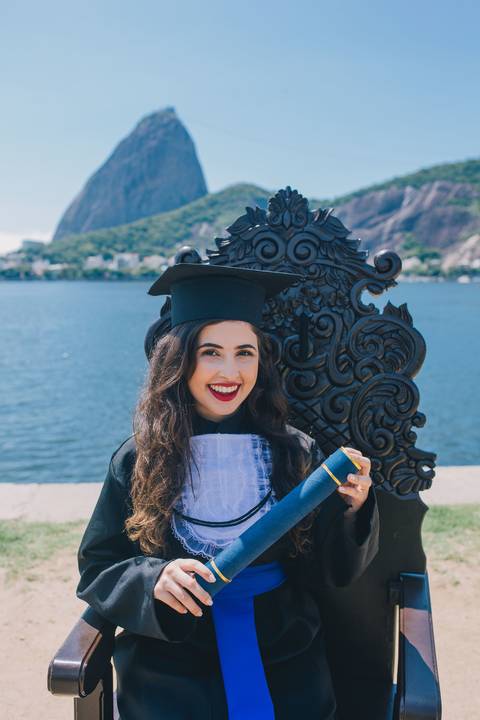 fotos-fotografia-formatura-admistracao-fotos-criativas-adm-rj-monumento-estacio-de-sa-graduacao-ensaio-externo'