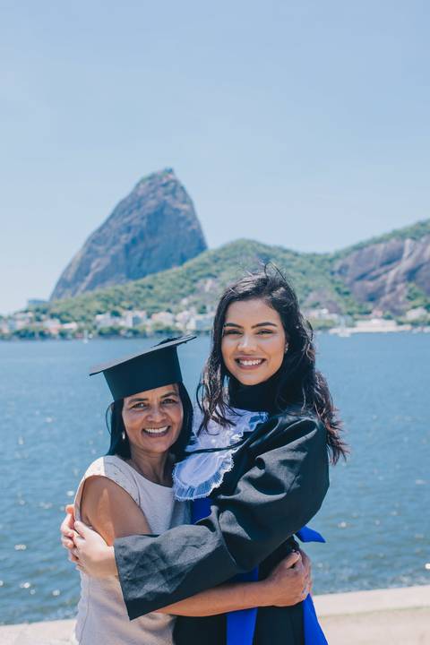 fotografia-formatura-fotos-anel-de-formatura-rj-formandos-rj-museu-do-amanha-graduacao-ensaio-externo'