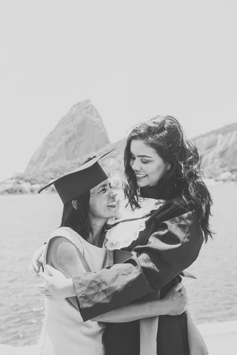 fotos-fotografia-formatura-admistracao-fotos-criativas-adm-rj-monumento-estacio-de-sa-graduacao-ensaio-externo'