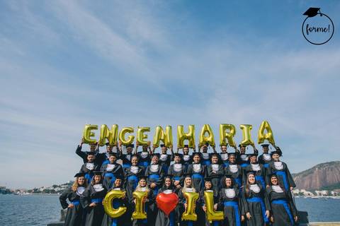 fotos-formatura-admistracao-fotos-criativas-adm-rj-monumento-estacio-de-sa'